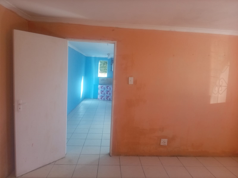 2 Bedroom Property for Sale in Beverly Park Western Cape